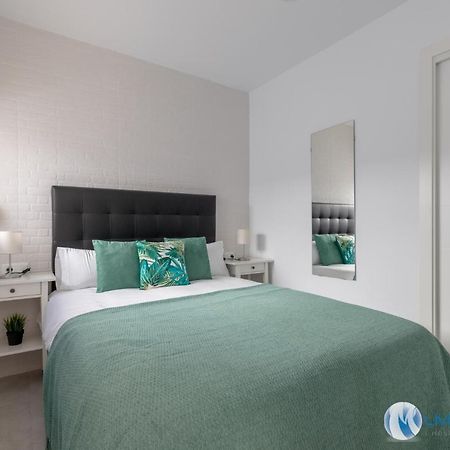 Living4Malaga Pedregalejo Beach المظهر الخارجي الصورة