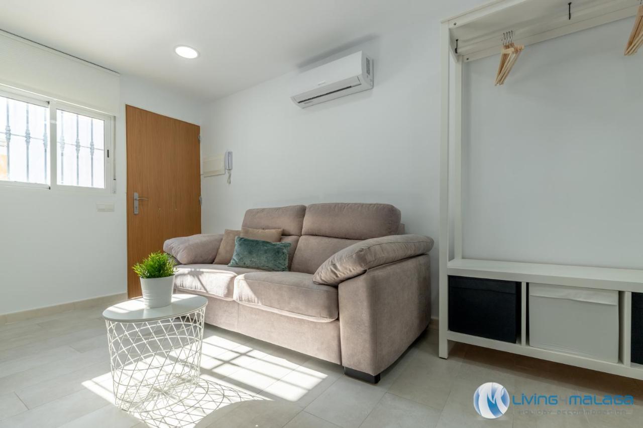 Living4Malaga Pedregalejo Beach المظهر الخارجي الصورة