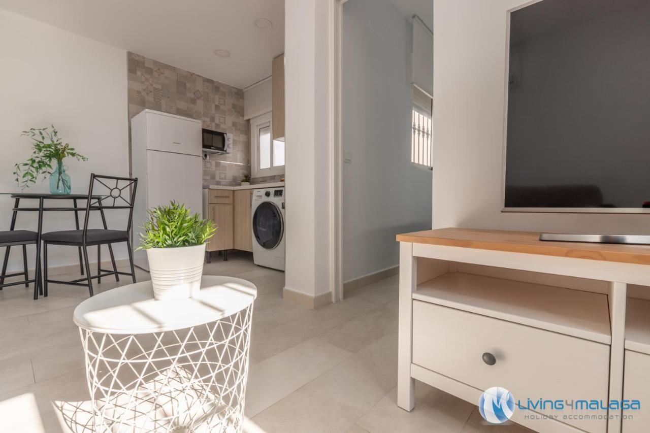 Living4Malaga Pedregalejo Beach المظهر الخارجي الصورة